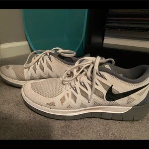 Nike free run sneakers!